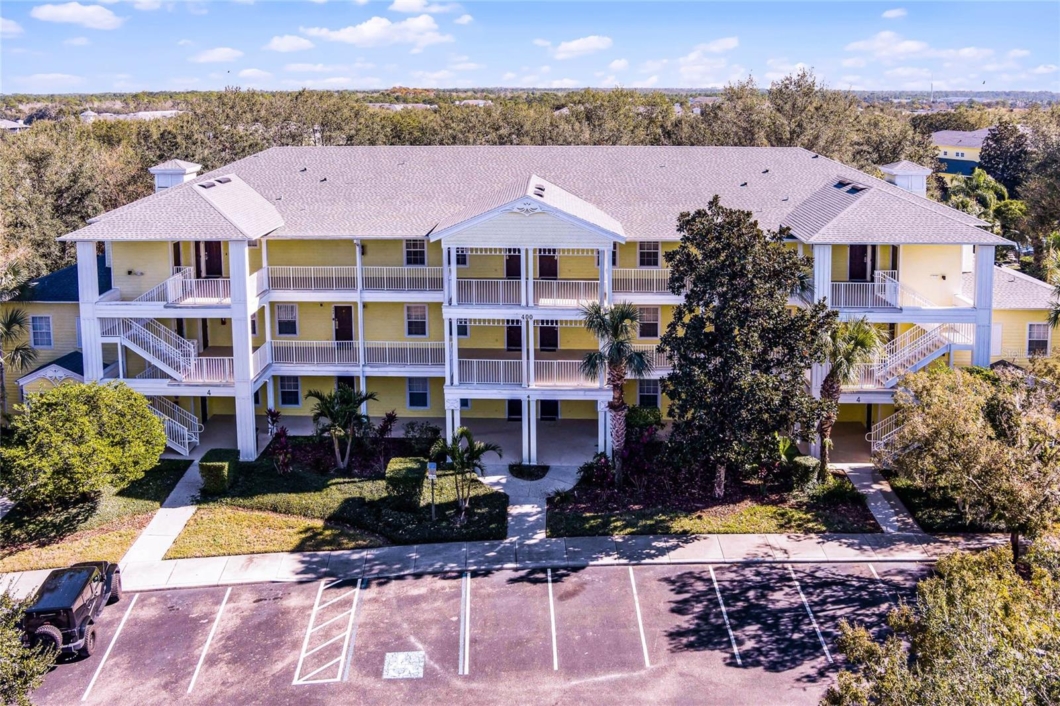 KellyFrenchRealEstate.com | Orlando Short Term Rental Experts | 411 Lucaya Loop 411 1 KellyFrenchRealEstate.com | Orlando Short Term Rental Experts