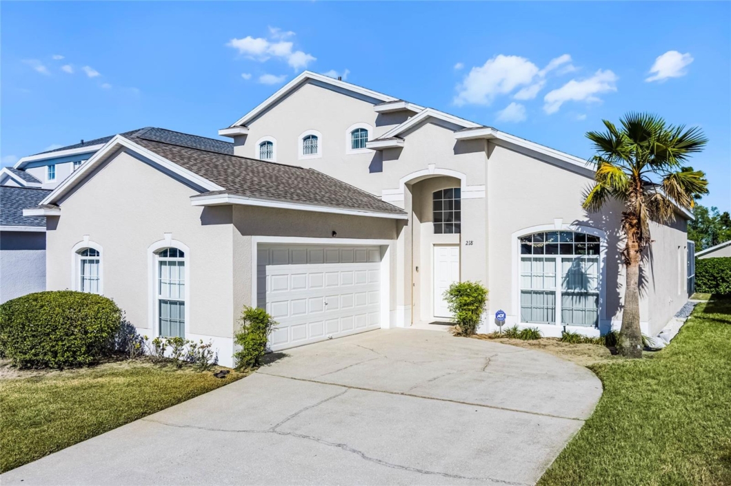 KellyFrenchRealEstate.com | Orlando Short Term Rental Experts | 218 Castlemain Circle 1 KellyFrenchRealEstate.com | Orlando Short Term Rental Experts